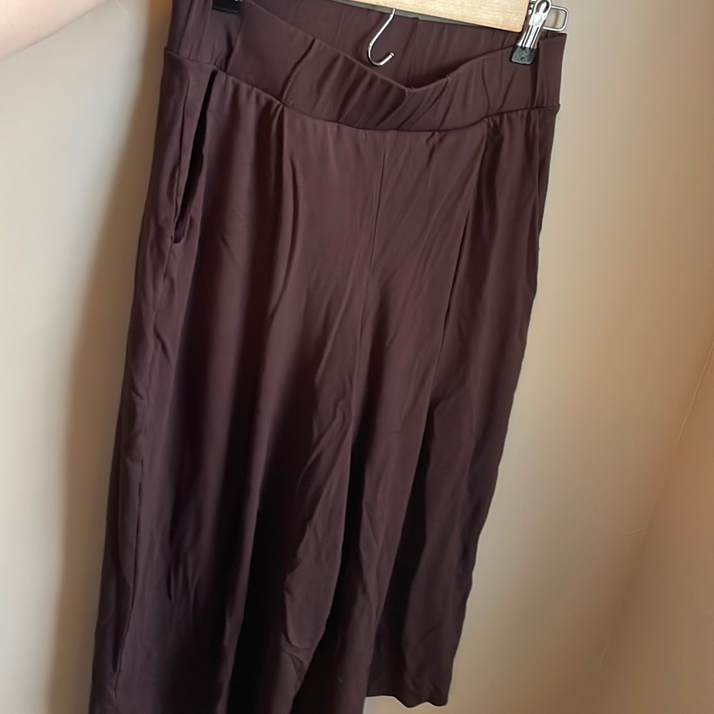 Universal standard size 3XS cropped brown pants wide leg palazzo style ankle cut